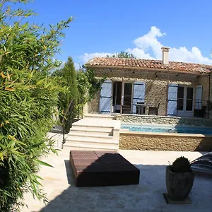 Les Pres De Villa